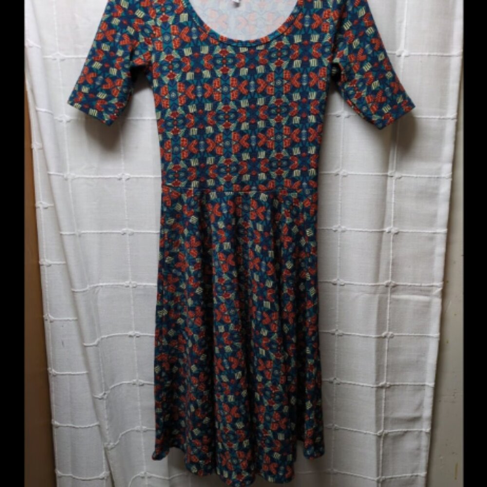 Lularoe Michelle Dress Size Small 3/4 Sleeve Knee Length Polyester/Spandex